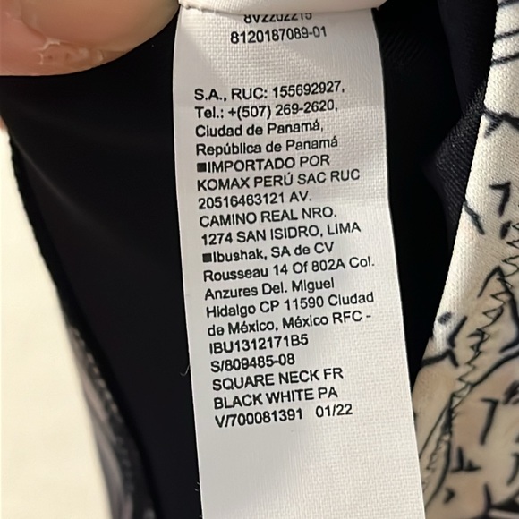 NWT OLD NAVY One Piece Black and White Square Neck Swimsuit Size XXL - Picture 13 of 16